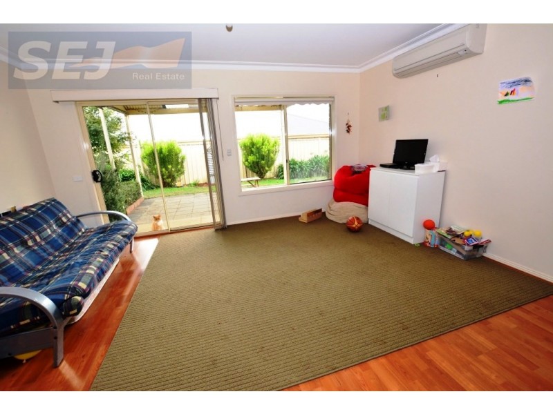 5 Carr Avenue, Leongatha VIC 3953