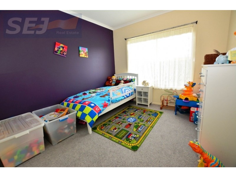 5 Carr Avenue, Leongatha VIC 3953