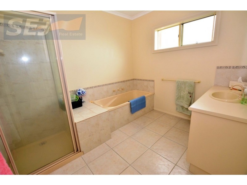 5 Carr Avenue, Leongatha VIC 3953