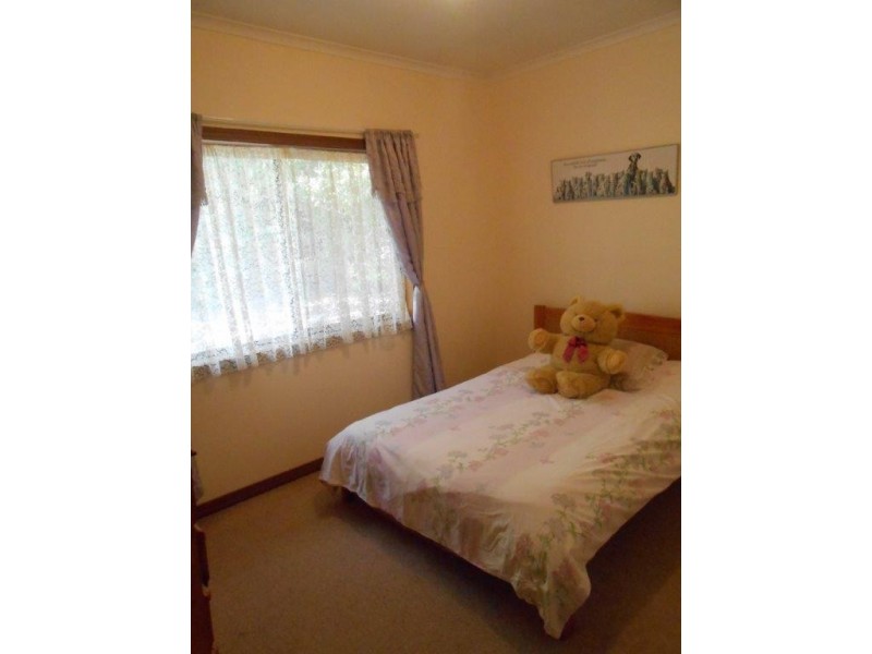 15 Gardiners Road, Foster VIC 3960