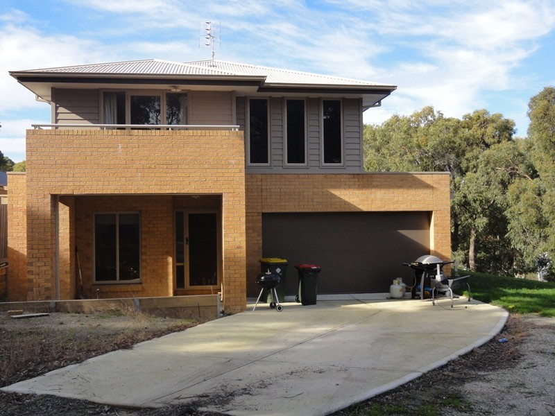 4 Simpson Street, Foster VIC 3960