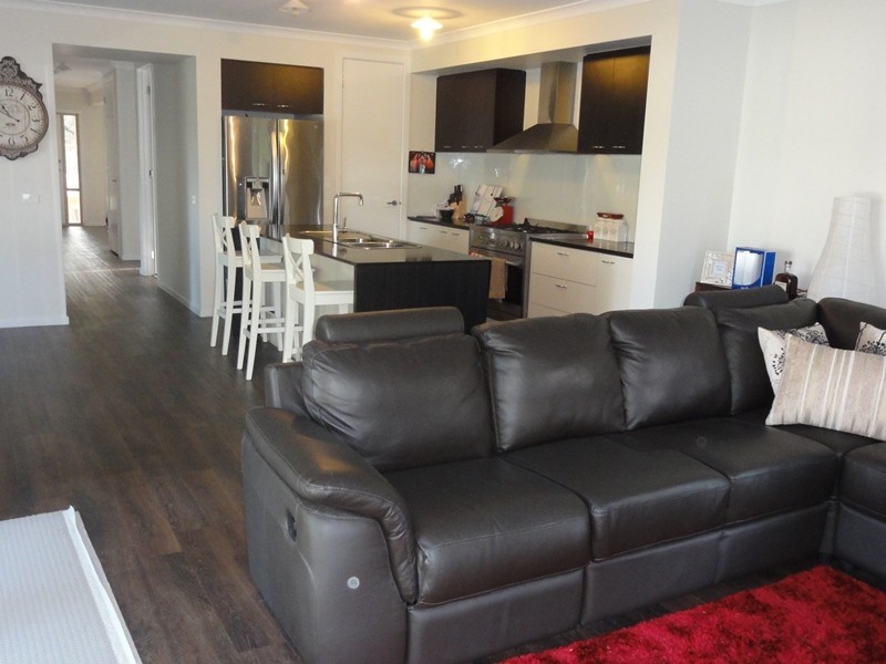 4 Simpson Street, Foster VIC 3960