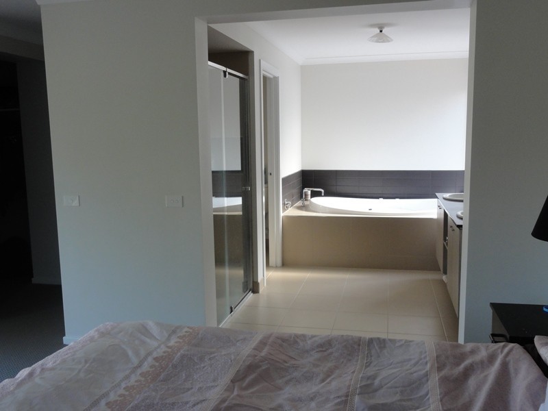 4 Simpson Street, Foster VIC 3960