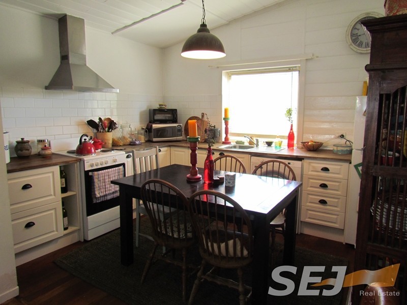 2 Railway Road, Thorpdale VIC 3835