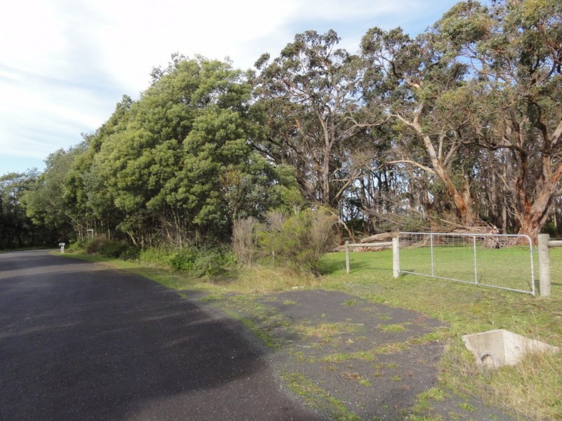 13 Yellow Brick Road, Foster VIC 3960