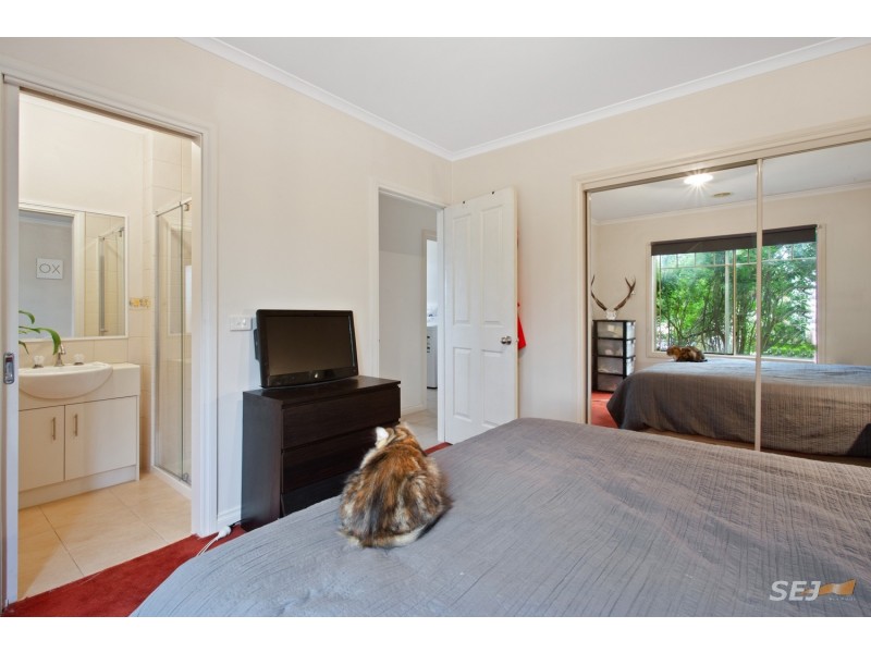 1/7 Lampard Rd, Drouin VIC 3818