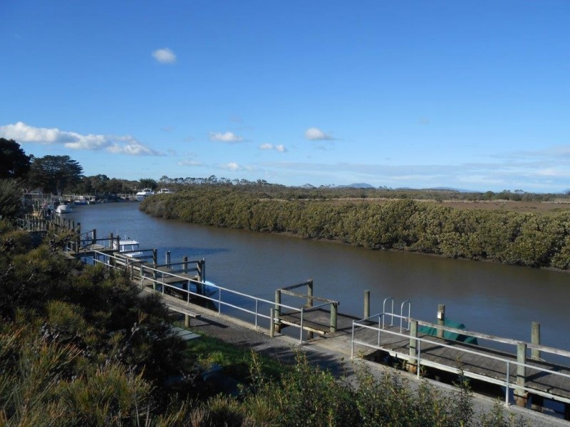 11 Bowen Street, Port Franklin VIC 3964