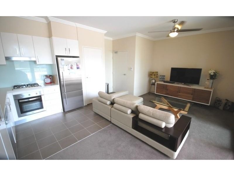 8/80 Victoria Road, Marrickville NSW 2204