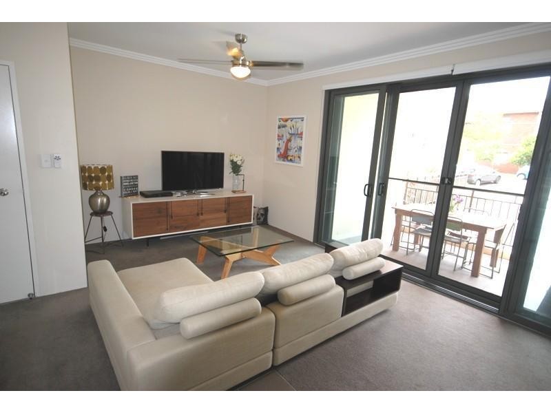 8/80 Victoria Road, Marrickville NSW 2204