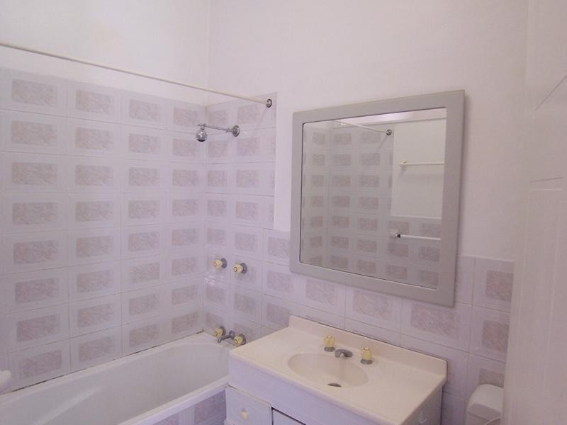 2/139 Belmore Lane, Enmore NSW 2042