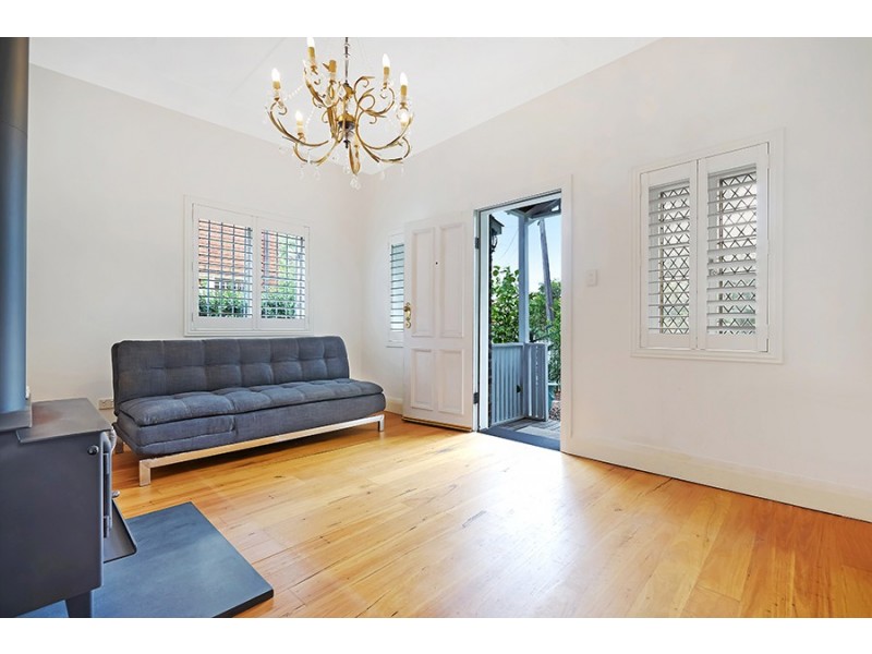 18A Barnsbury Grove, Dulwich Hill NSW 2203