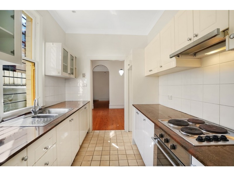 13 Roberts Street, Camperdown NSW 2050