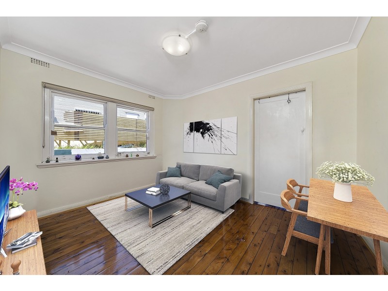 24/279 Trafalgar Street (enter via Regent Street), Petersham NSW 2049