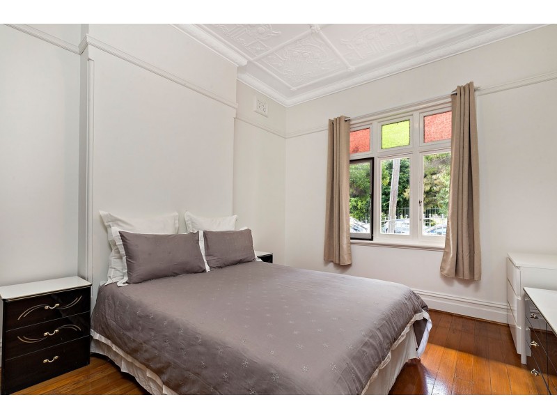 13 Yabsley Avenue, Marrickville NSW 2204