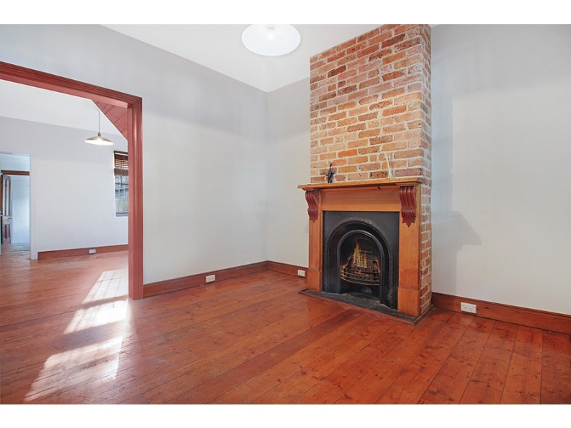 24 Thomas Street, Darlington NSW 2008