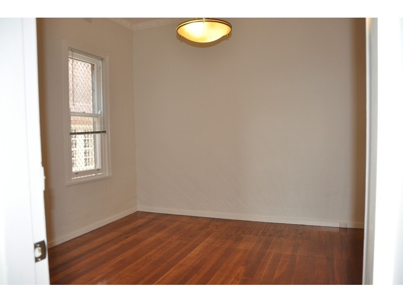 2/25 The Boulevarde, Lewisham NSW 2049