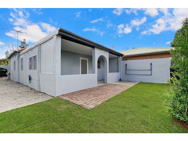 7 Bishop Street, Petersham NSW 2049