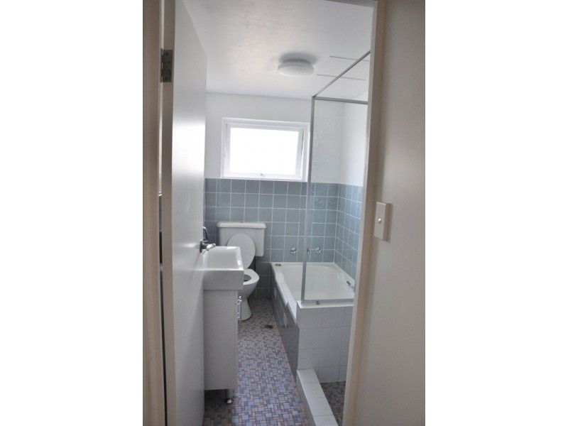 2/25 Hill Street, Marrickville NSW 2204