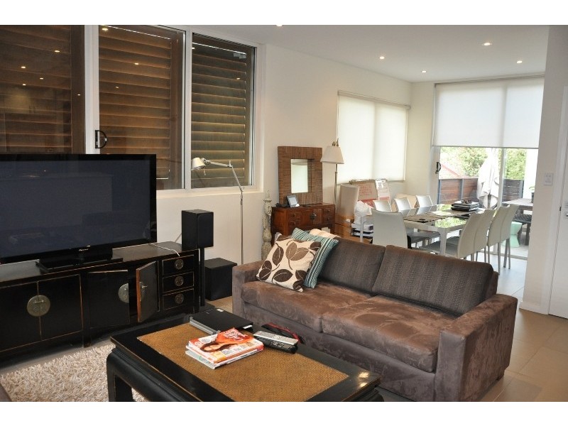 4/28-30 KINGSTON RD, Camperdown NSW 2050