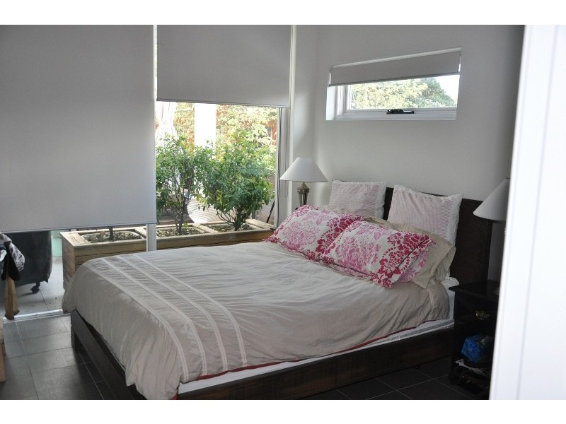 4/28-30 KINGSTON RD, Camperdown NSW 2050