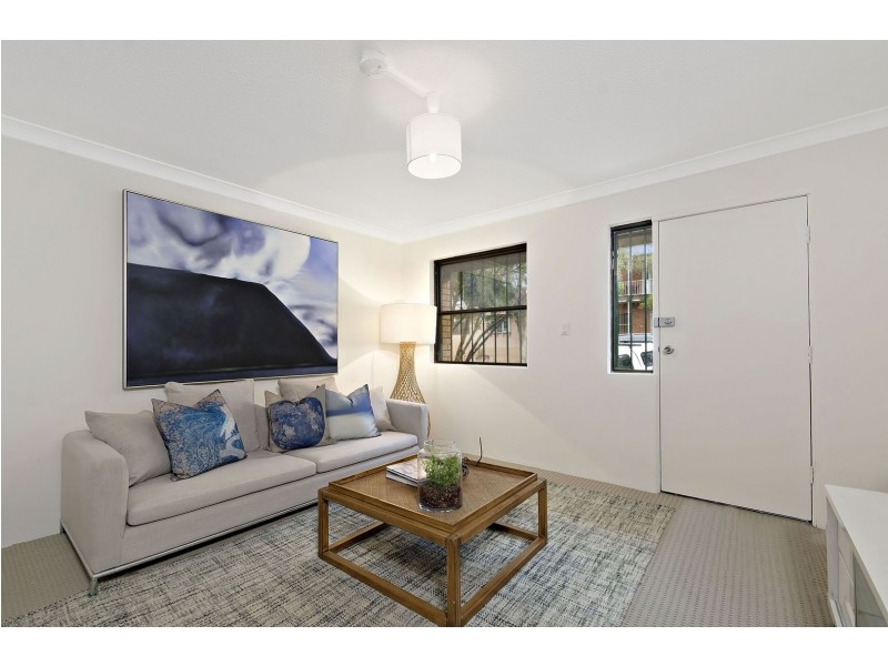10/31A Devine Street (entry via Bray Street), Erskineville NSW 2043