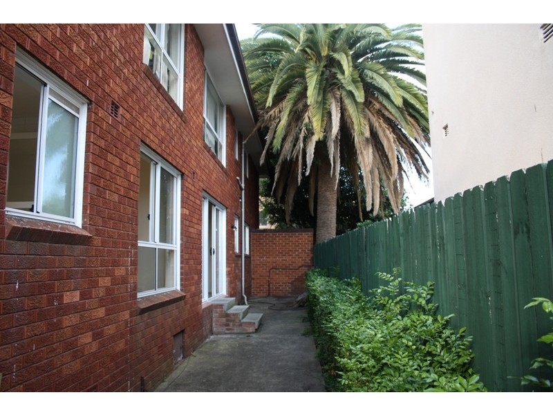 2/38 LIVINGSTONE RD, Petersham NSW 2049