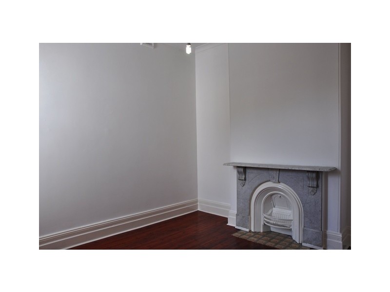 2/119 New Canterbury Road, Petersham NSW 2049