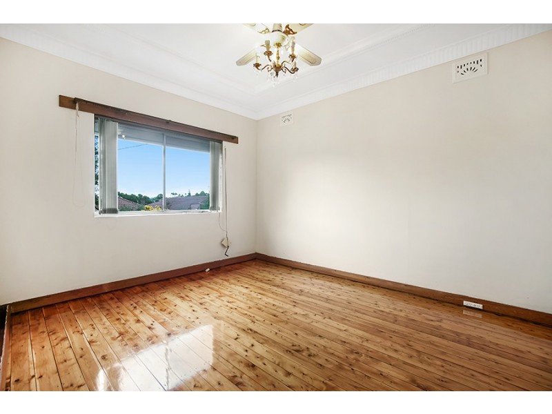 22 Frost Street, Earlwood NSW 2206