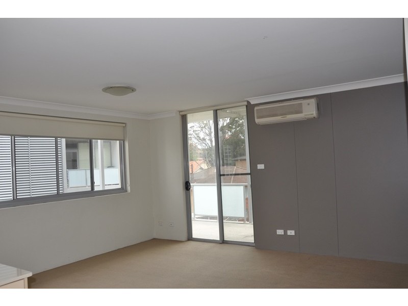 26/173  Princes Highway        DEPOSIT TAKEN, Kogarah NSW 2217