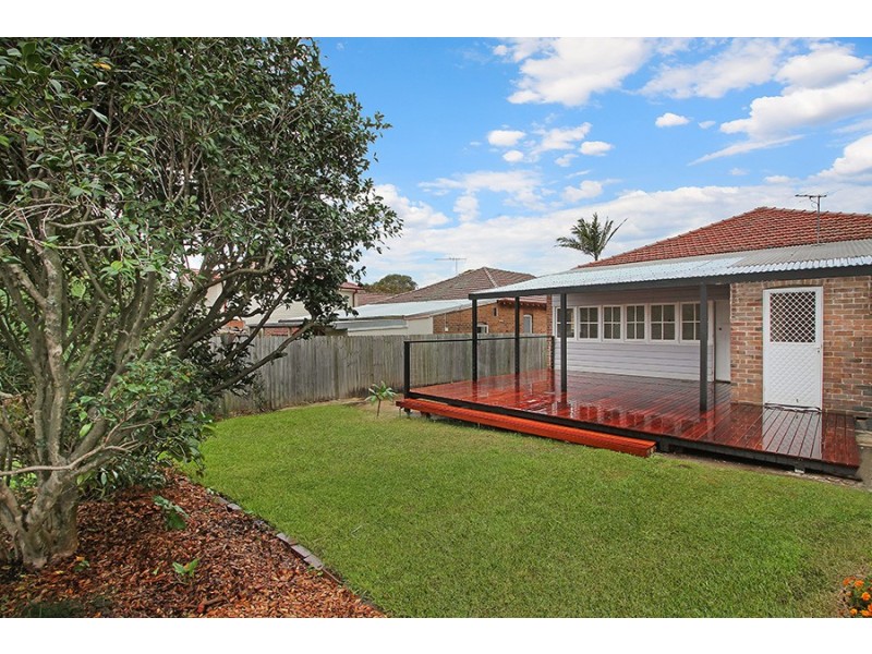 6 Wallace Street, Ashfield NSW 2131