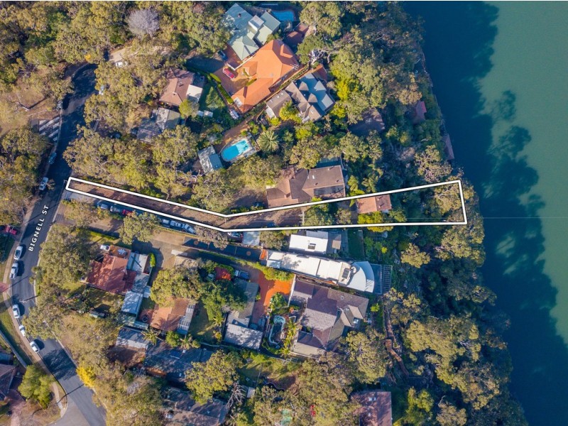 24 Bignell Street, Illawong NSW 2234