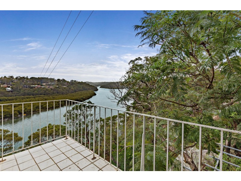 24 Bignell Street, Illawong NSW 2234