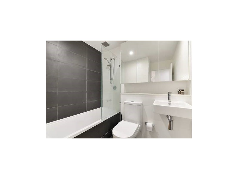 102/118 Old Canterbury Road, Lewisham NSW 2049