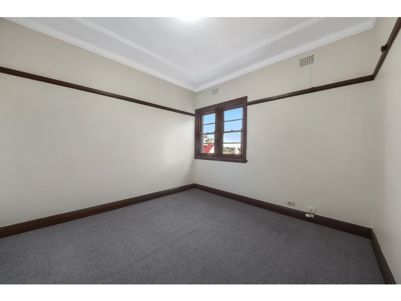 2/11 Burns Street, Petersham NSW 2049