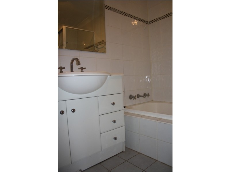 19/140 NEW CANTERBURY ROAD, Petersham NSW 2049