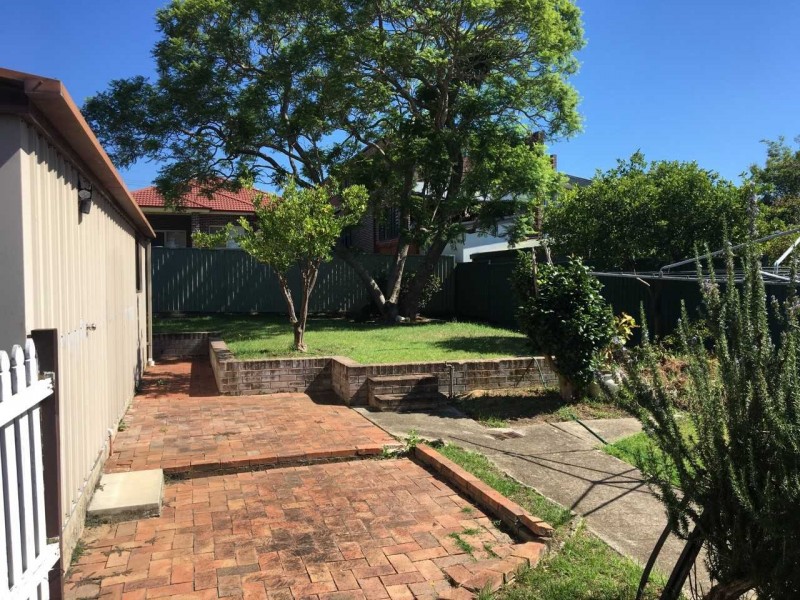 65 Davidson Ave, Concord NSW 2137