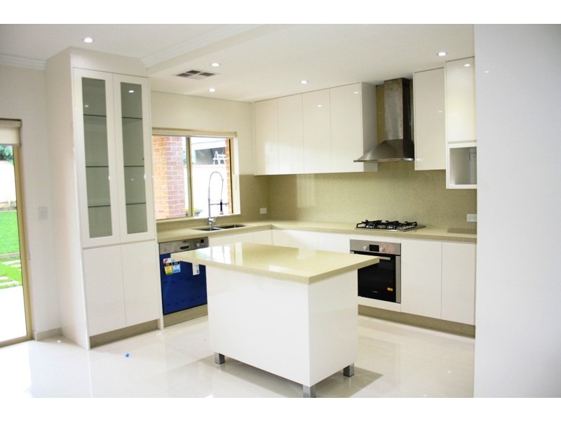 13 Onslow St, Canterbury NSW 2193