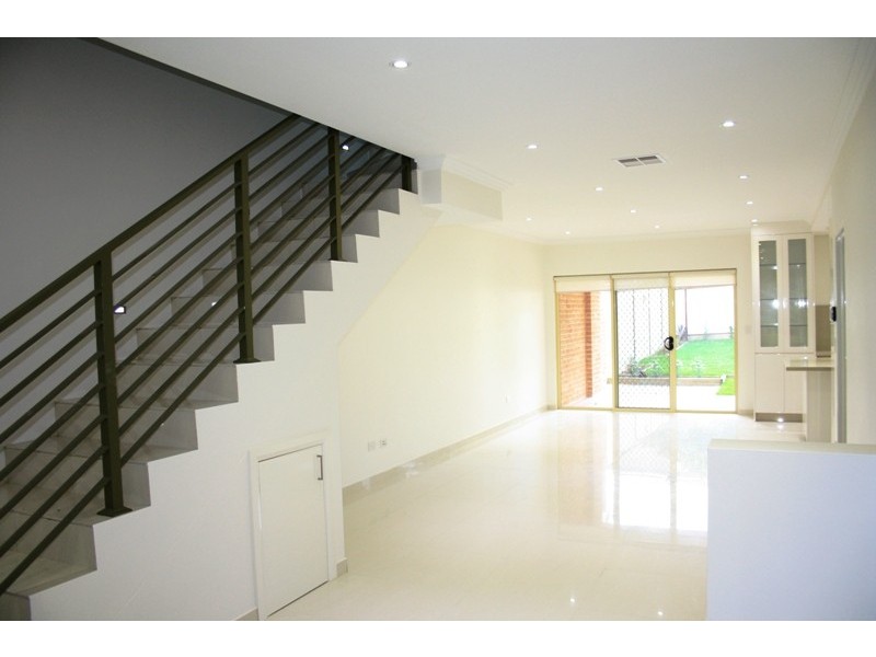 13 Onslow St, Canterbury NSW 2193