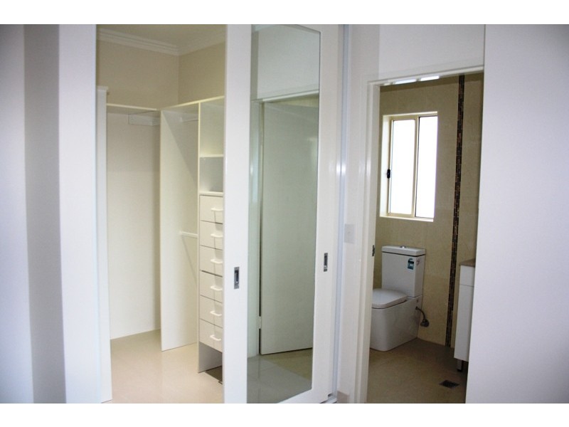 13 Onslow St, Canterbury NSW 2193