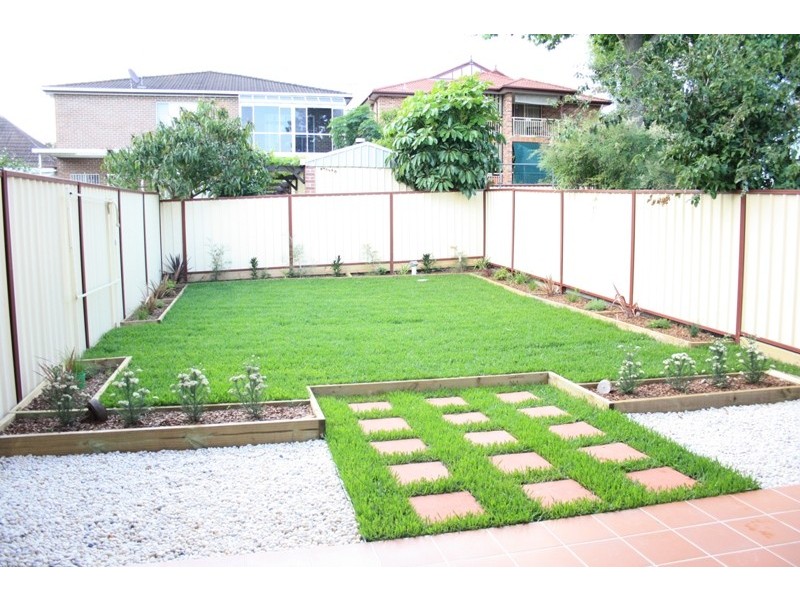 13 Onslow St, Canterbury NSW 2193