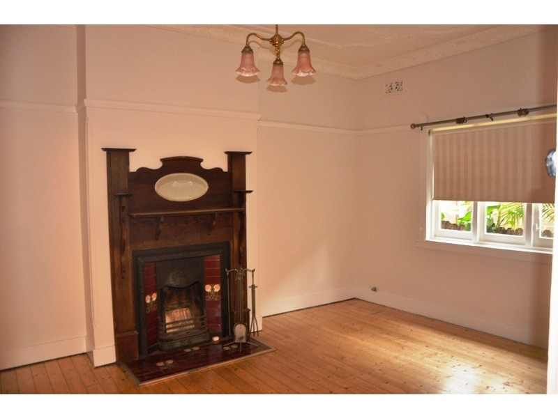 14A Kroombit, Dulwich Hill NSW 2203