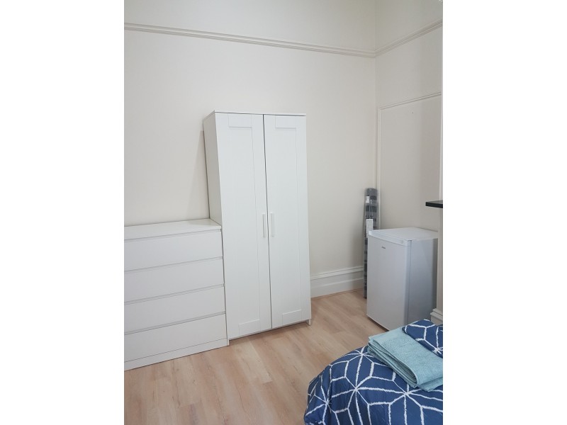 16 Holt Street, Stanmore NSW 2048