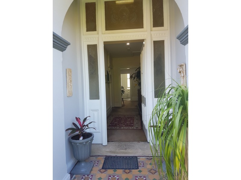 16 Holt Street, Stanmore NSW 2048