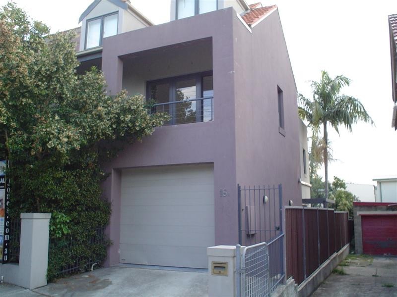 16A Hunter Street, Lewisham NSW 2049