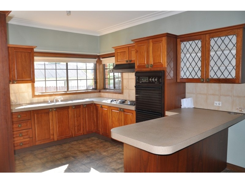 48 Forest  Rd, East Hills NSW 2213