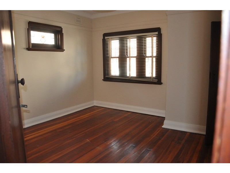 3/2A Sadlier Cres, Petersham NSW 2049