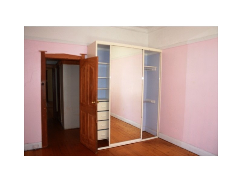 8 Belgrave Street,, Petersham NSW 2049