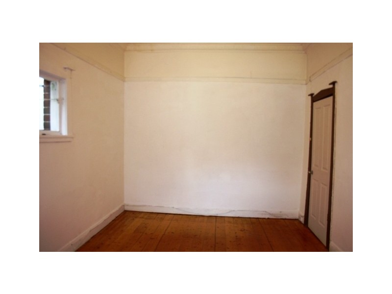 8 Belgrave Street,, Petersham NSW 2049