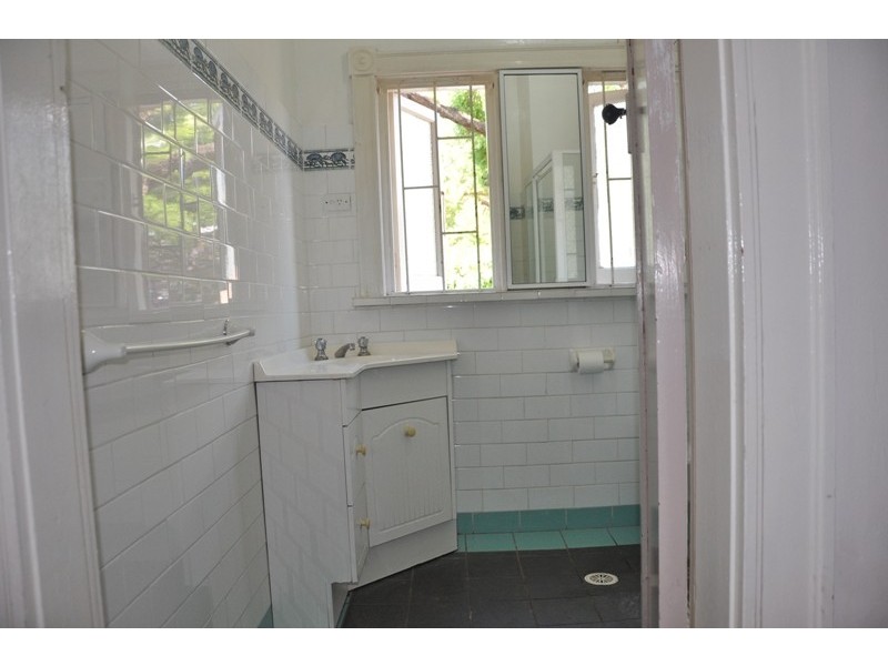 33 Lucy Street, Ashfield NSW 2131