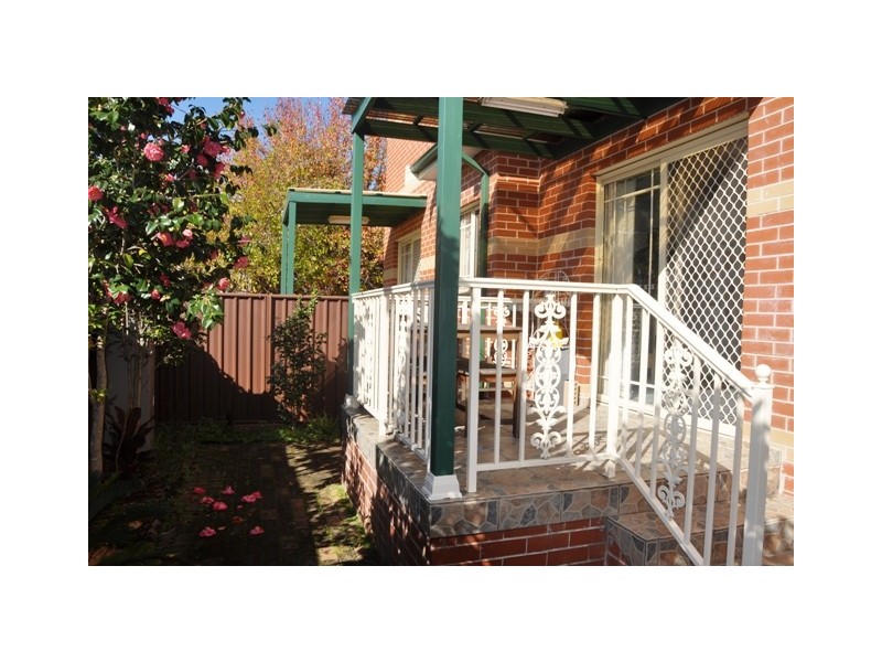 2/119 Windsor Road, Dulwich Hill NSW 2203
